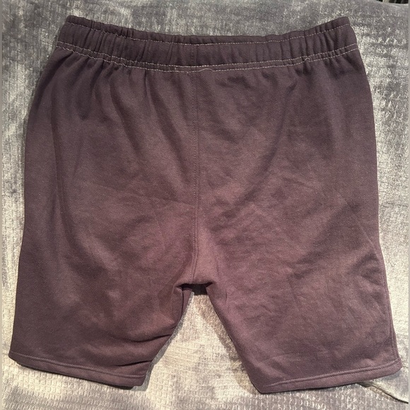 Brand new Nike Fleece Tech Shorts Men’s XL - Picture 2 of 3